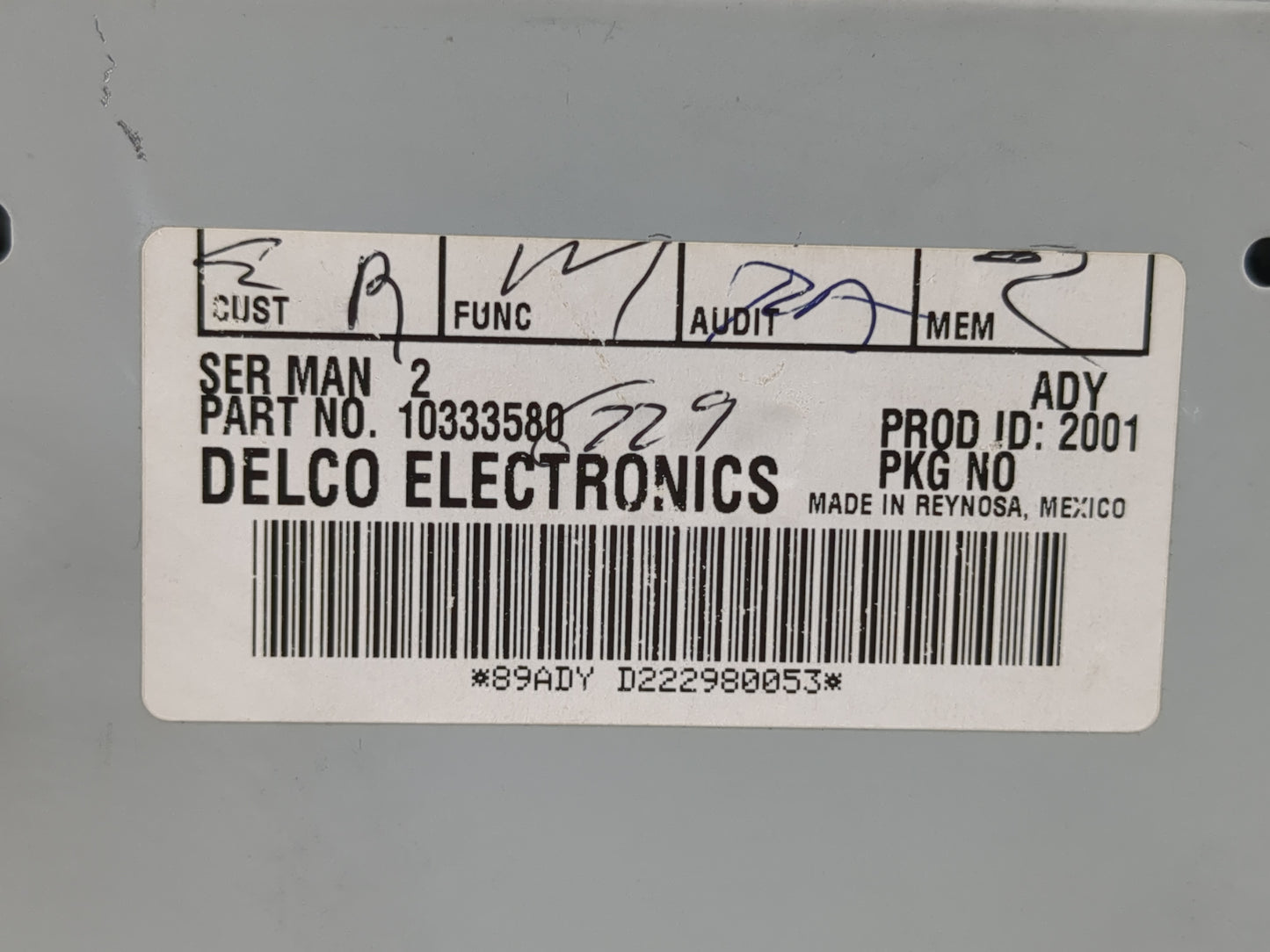 2002-2003 Buick Rendezvous Radio AM FM Cd Player Receiver Replacement P/N:10333580 Fits Fits 2002 2003 OEM Used Auto Parts -