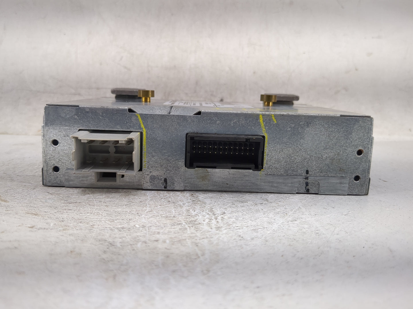 2002-2007 Buick Rendezvous Radio Speaker Amplifier 10423492|gm-1067 - Oemusedautoparts1.com