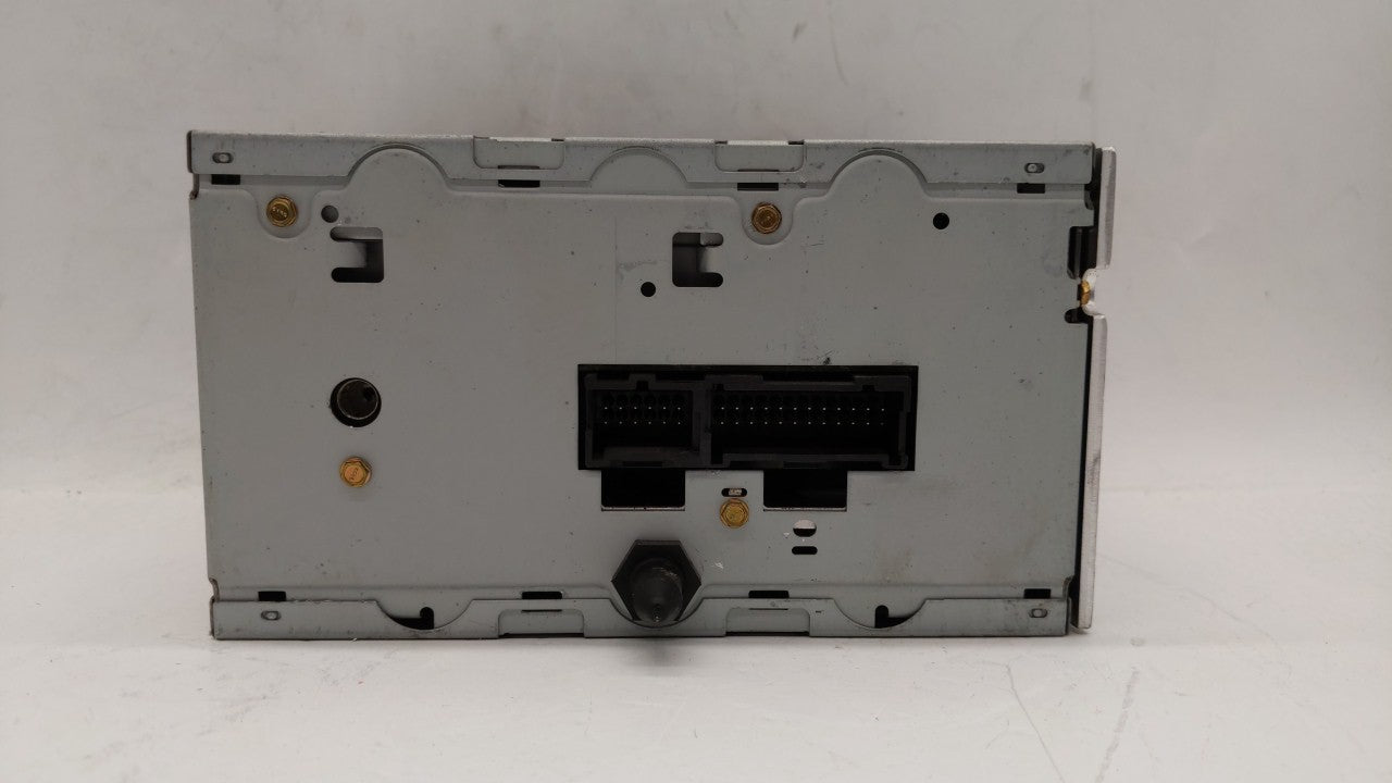 2002-2003 Buick Rendezvous Radio AM FM Cd Player Receiver Replacement P/N:10333580 Fits Fits 2002 2003 OEM Used Auto Parts -