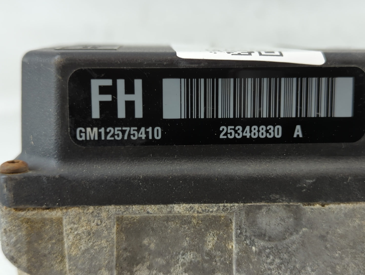 2002-2005 Buick Rendezvous Body Control Module Bcm Inner Cabin Fuse Box - Oemusedautoparts1.com