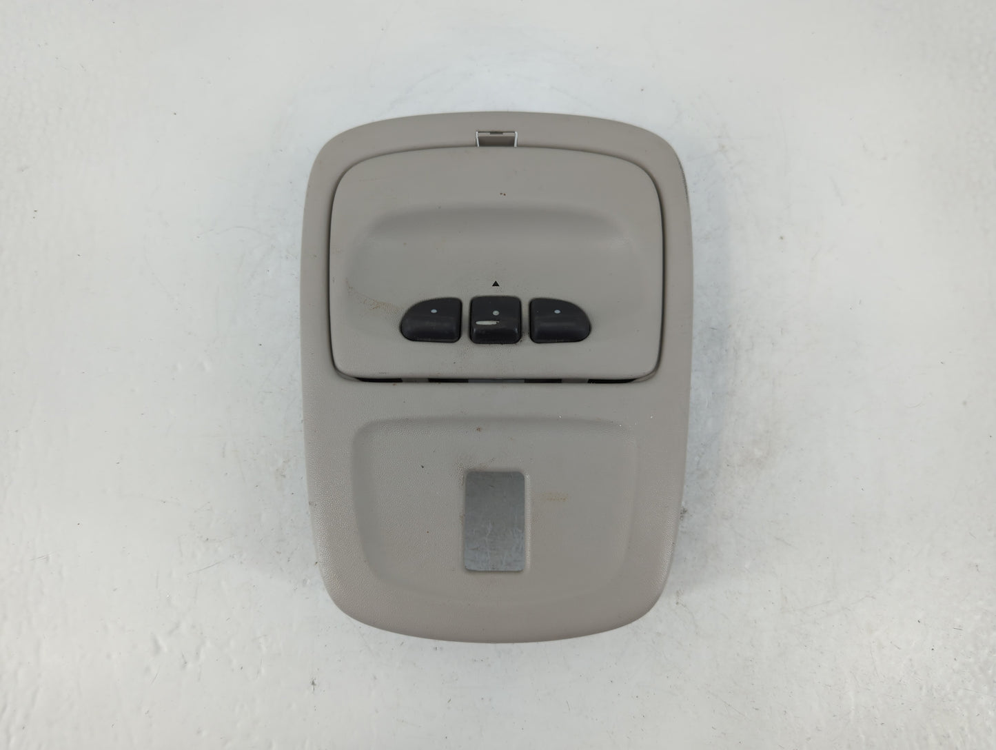2003 Buick Rendezvous Overhead Roof Console - Oemusedautoparts1.com