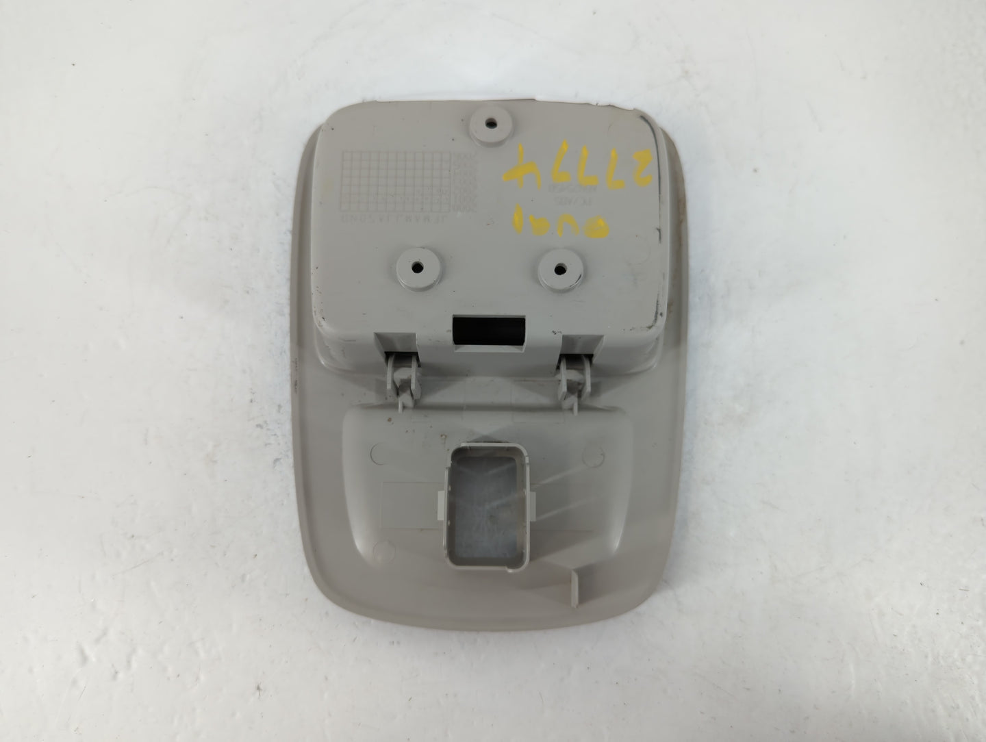 2003 Buick Rendezvous Overhead Roof Console - Oemusedautoparts1.com