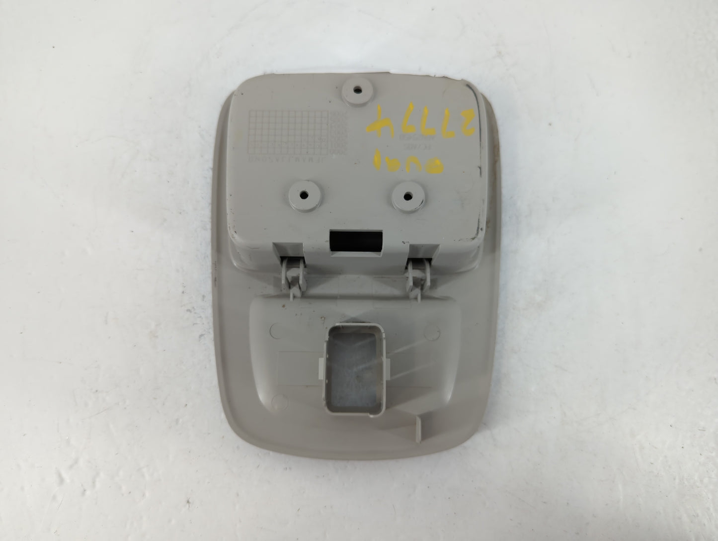 2003 Buick Rendezvous Overhead Roof Console - Oemusedautoparts1.com