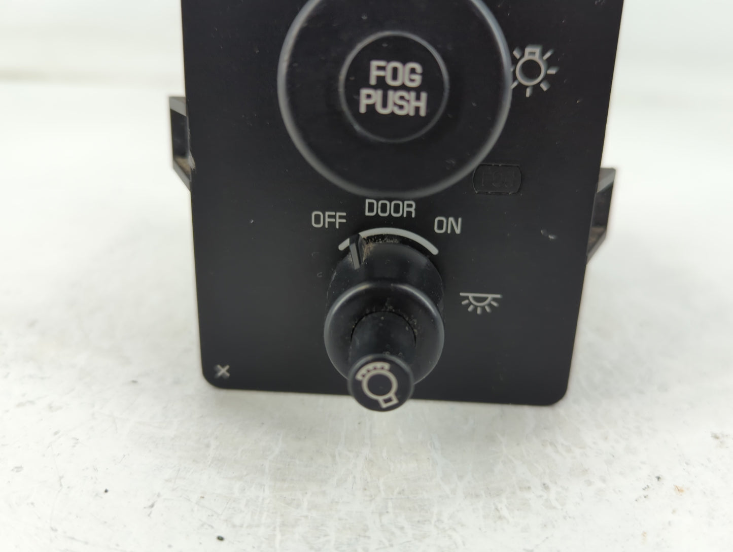 2002-2007 Buick Rendezvous Headlight Head Light Switch Lamp Control - Oemusedautoparts1.com