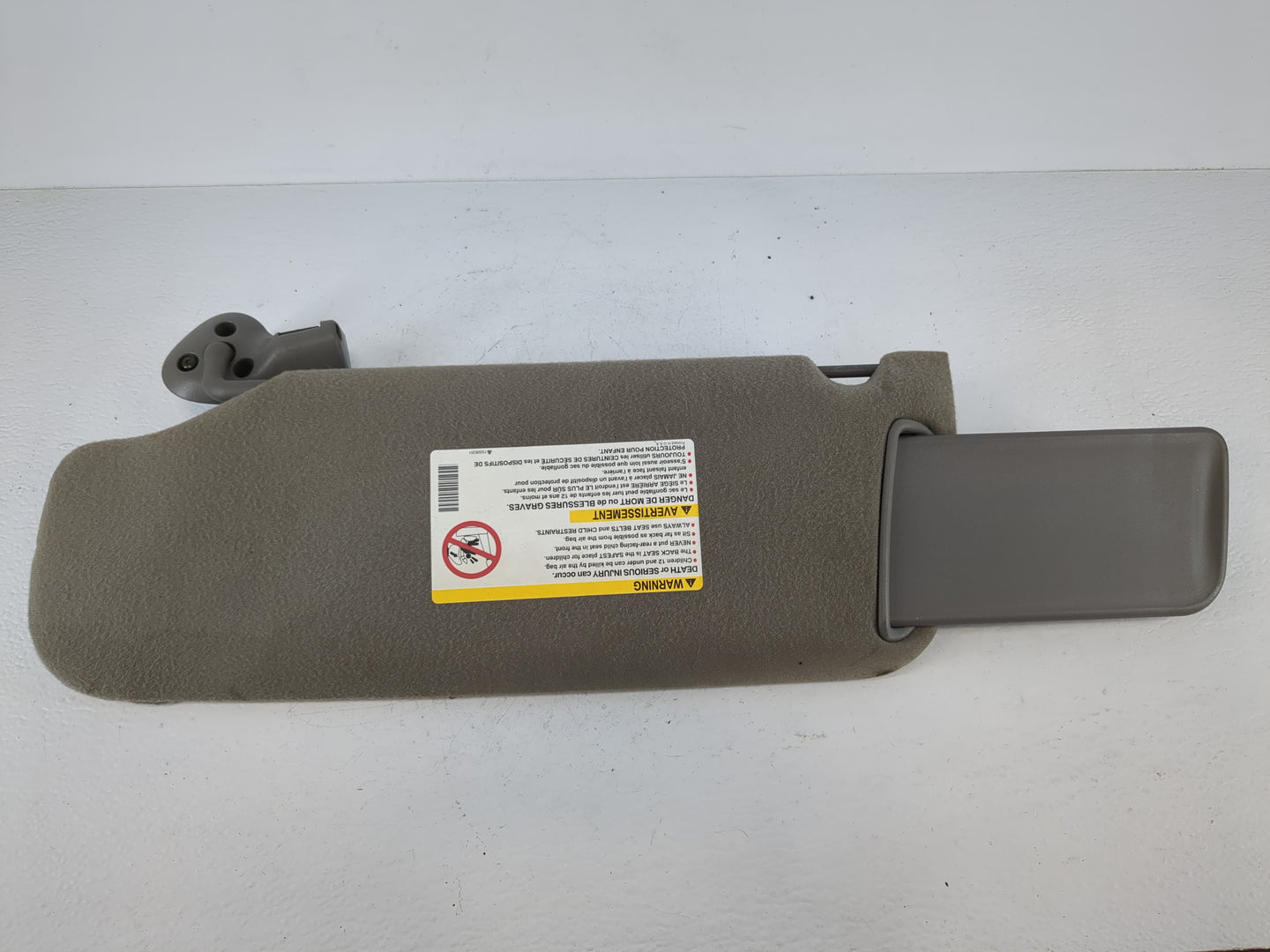 2003-2007 Cadillac Cts Sun Visor Shade Replacement Passenger Right Mirror Fits Fits 2003 2004 2005 2006 2007 OEM Used Auto P