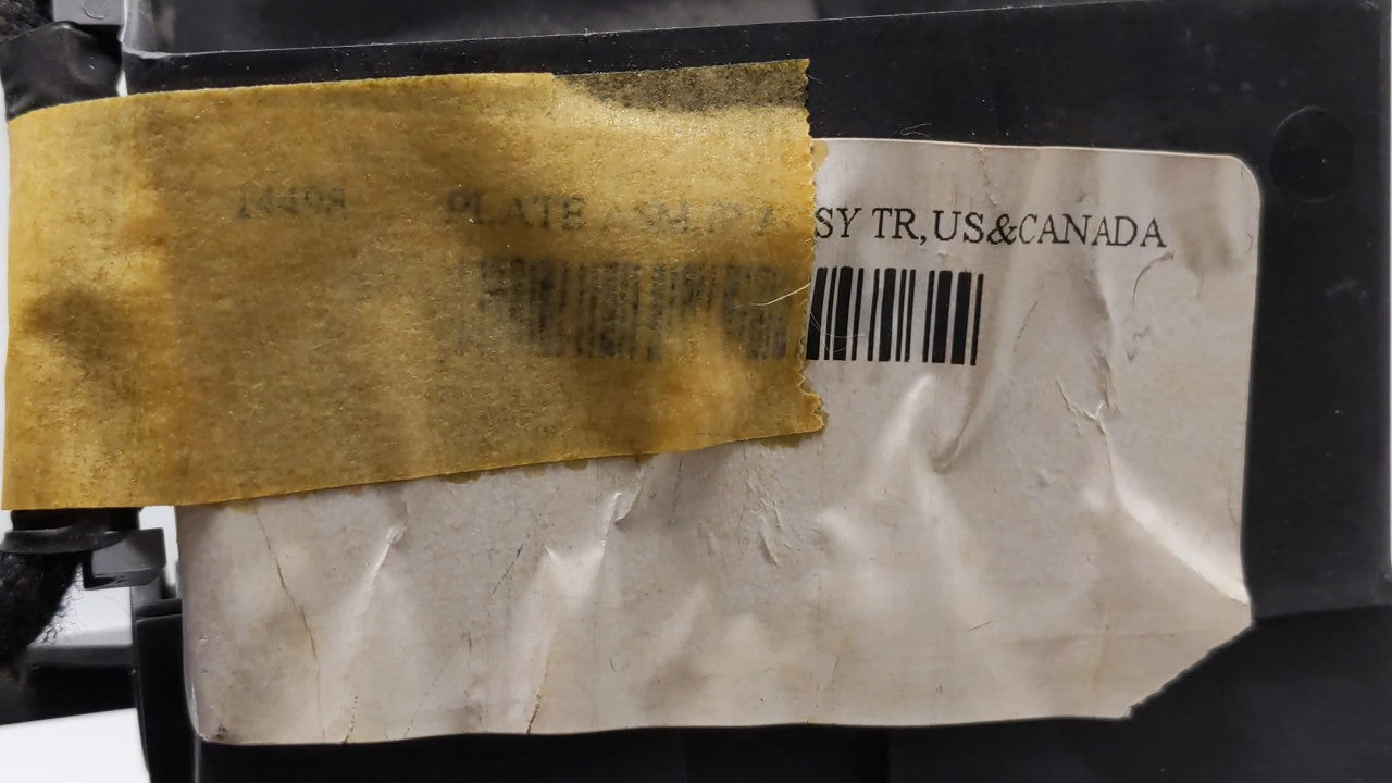 2003 Cadillac Cts Hazard Switch 25703804 - Oemusedautoparts1.com