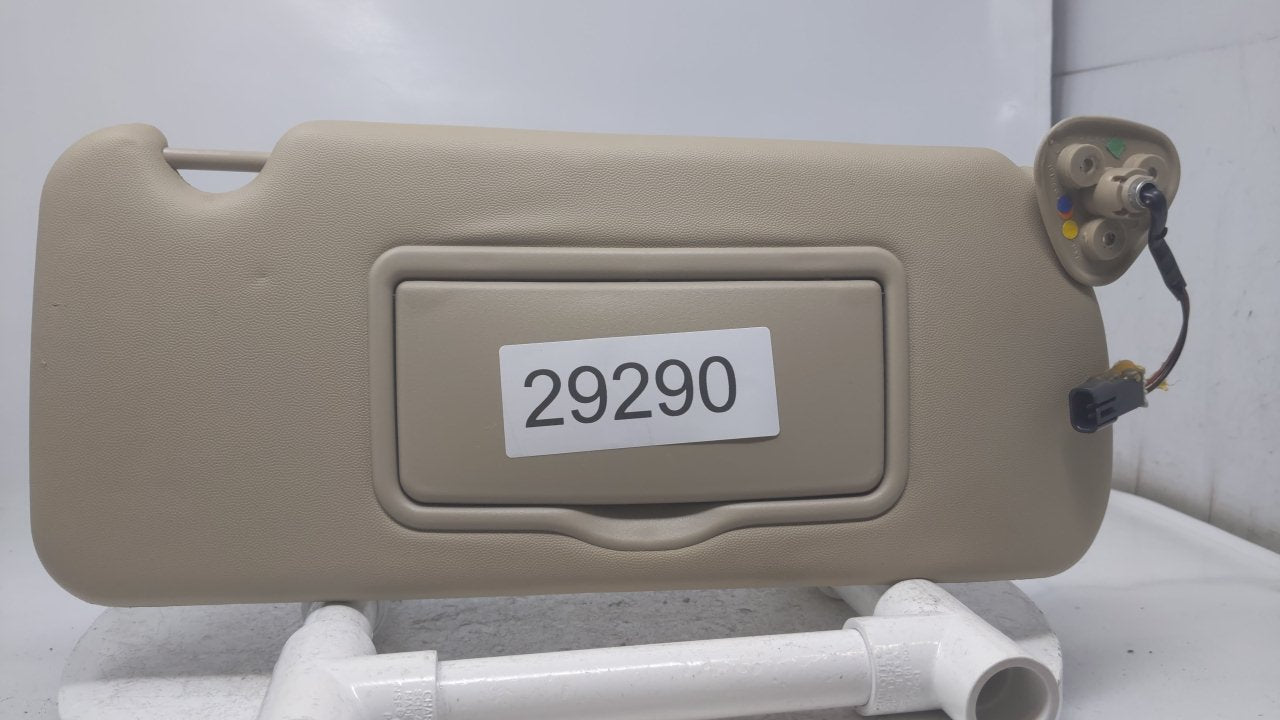 2003 Cadillac Cts Sun Visor Shade Replacement Passenger Right Mirror Fits OEM Used Auto Parts - Oemusedautoparts1.com
