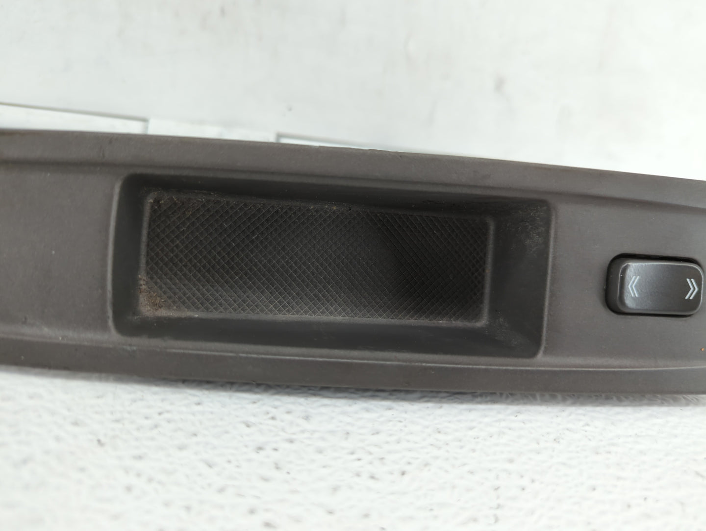 2003 Cadillac Cts Driver Left Rear Power Window Switch 25727778 - Oemusedautoparts1.com