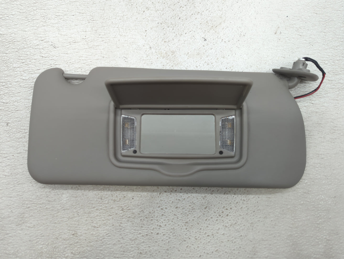 2003-2007 Cadillac Cts Sun Visor Shade Replacement Passenger Right Mirror Fits Fits 2003 2004 2005 2006 2007 OEM Used Auto P