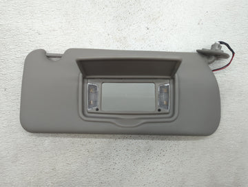 2003-2007 Cadillac Cts Sun Visor Shade Replacement Passenger Right Mirror Fits Fits 2003 2004 2005 2006 2007 OEM Used Auto P