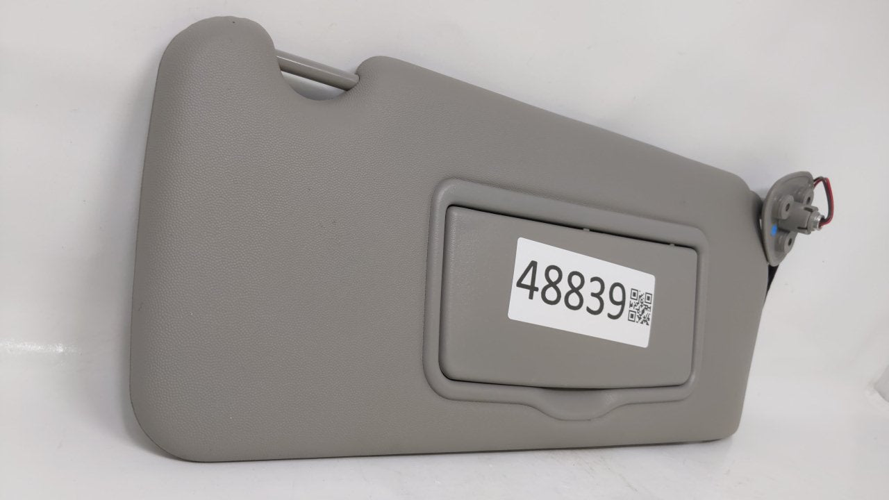 2003 Cadillac Cts Sun Visor Shade Replacement Passenger Right Mirror Fits OEM Used Auto Parts - Oemusedautoparts1.com