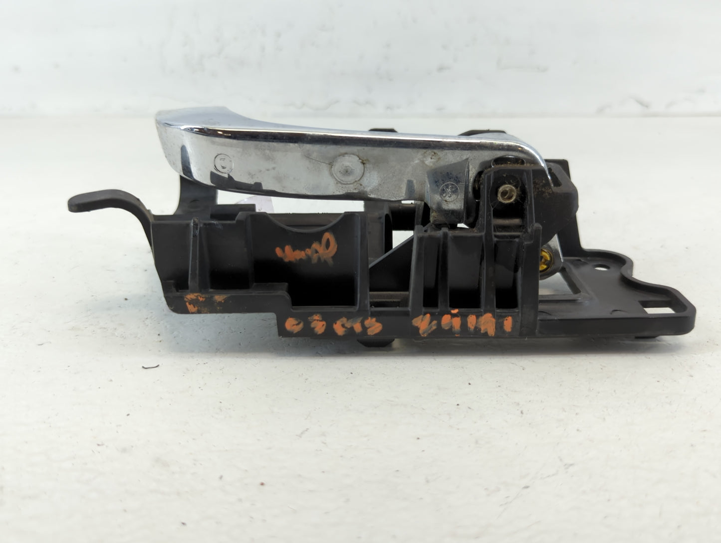 2003 Cadillac Cts Passenger Front Right Door Handle Exterior Assembly - Oemusedautoparts1.com