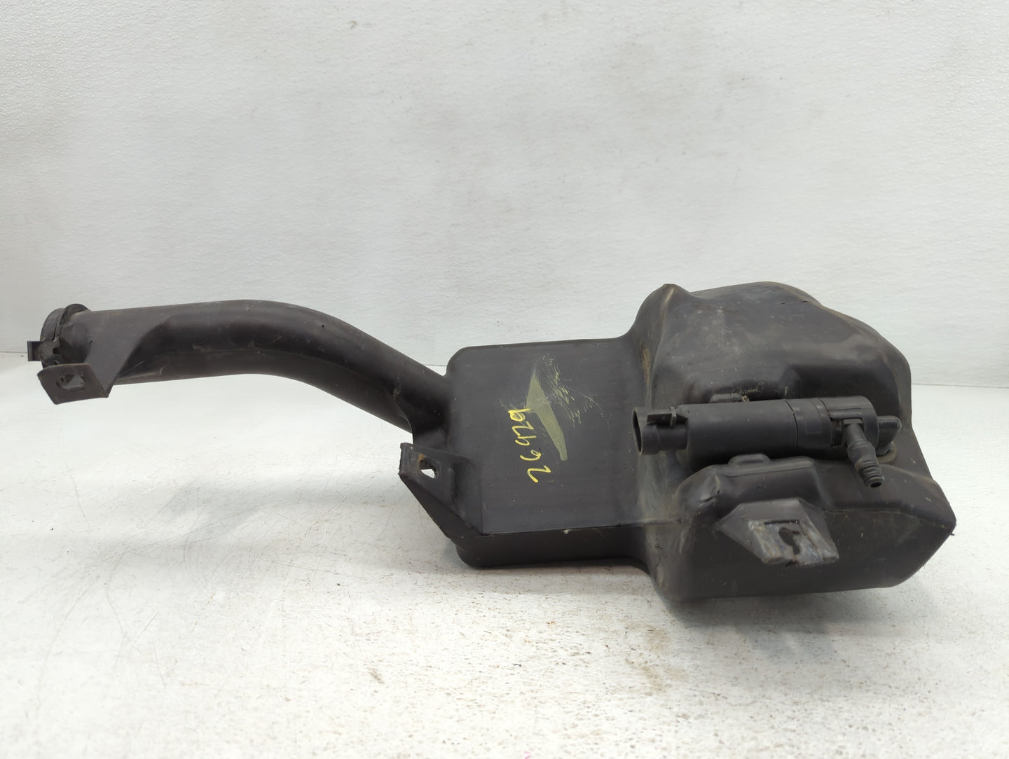 2003-2007 Cadillac Cts Windshield Washer Fluid Reservoir Bottle Oem - Oemusedautoparts1.com