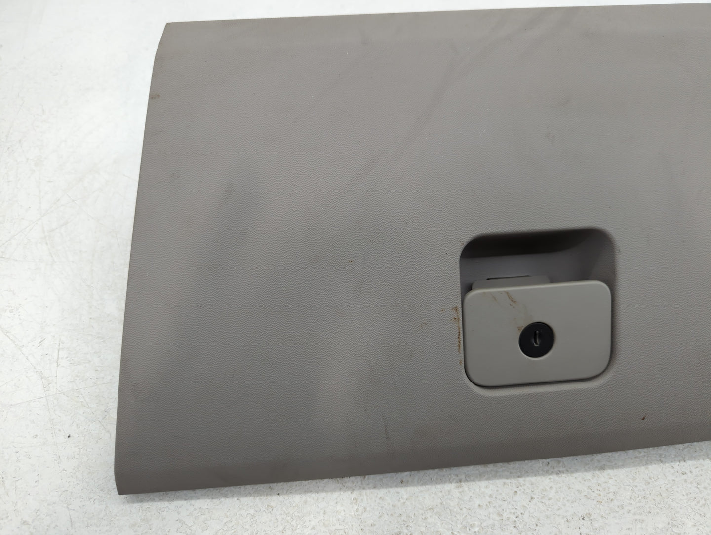 2003 Cadillac Cts Passenger Glove Box Door Storage Compartment - Oemusedautoparts1.com