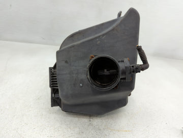 2003-2004 Cadillac Cts Air Cleaner Intake-duct Hose Tube - Oemusedautoparts1.com