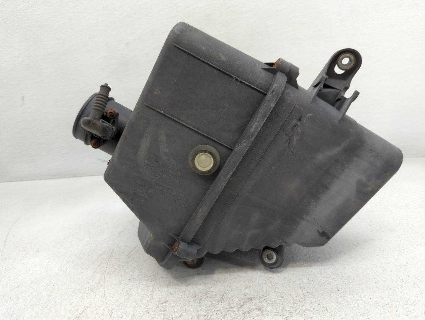 2003-2004 Cadillac Cts Air Cleaner Intake-duct Hose Tube - Oemusedautoparts1.com