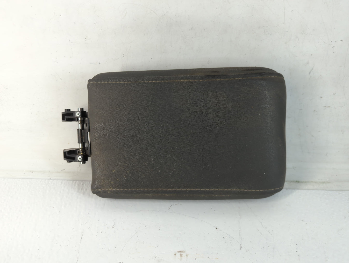 2003 Cadillac Cts Center Console Armrest Cover Lid Fits OEM Used Auto Parts - Oemusedautoparts1.com