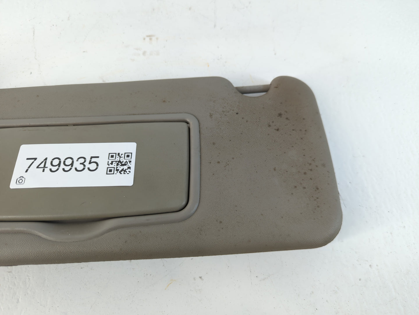 2003-2007 Cadillac Cts Sun Visor Shade Replacement Driver Left Mirror Fits Fits 2003 2004 2005 2006 2007 OEM Used Auto Parts