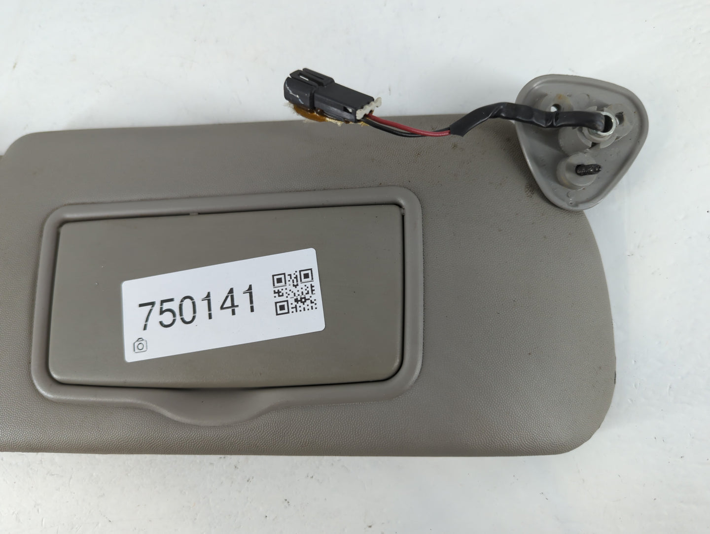 2003-2007 Cadillac Cts Sun Visor Shade Replacement Passenger Right Mirror Fits Fits 2003 2004 2005 2006 2007 OEM Used Auto P
