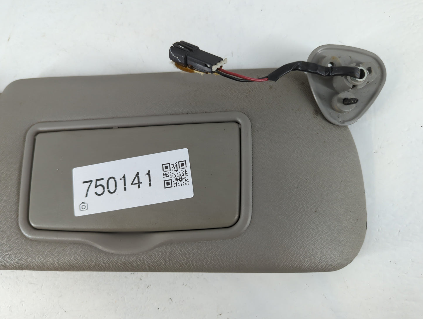 2003-2007 Cadillac Cts Sun Visor Shade Replacement Passenger Right Mirror Fits Fits 2003 2004 2005 2006 2007 OEM Used Auto P