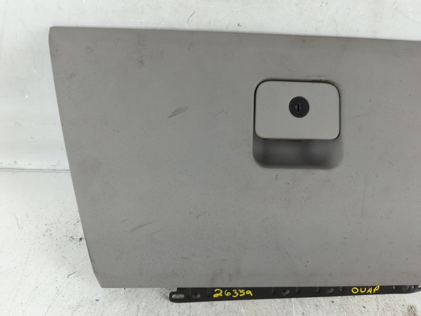 2003 Cadillac Cts Passenger Glove Box Door Storage Compartment 774689 - Oemusedautoparts1.com