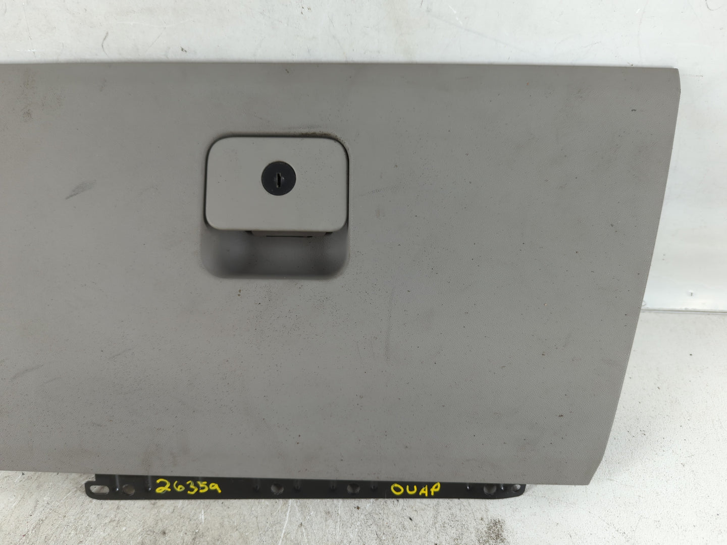 2003 Cadillac Cts Passenger Glove Box Door Storage Compartment 774689 - Oemusedautoparts1.com