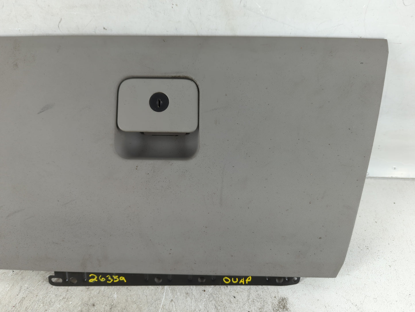 2003 Cadillac Cts Passenger Glove Box Door Storage Compartment 774689 - Oemusedautoparts1.com