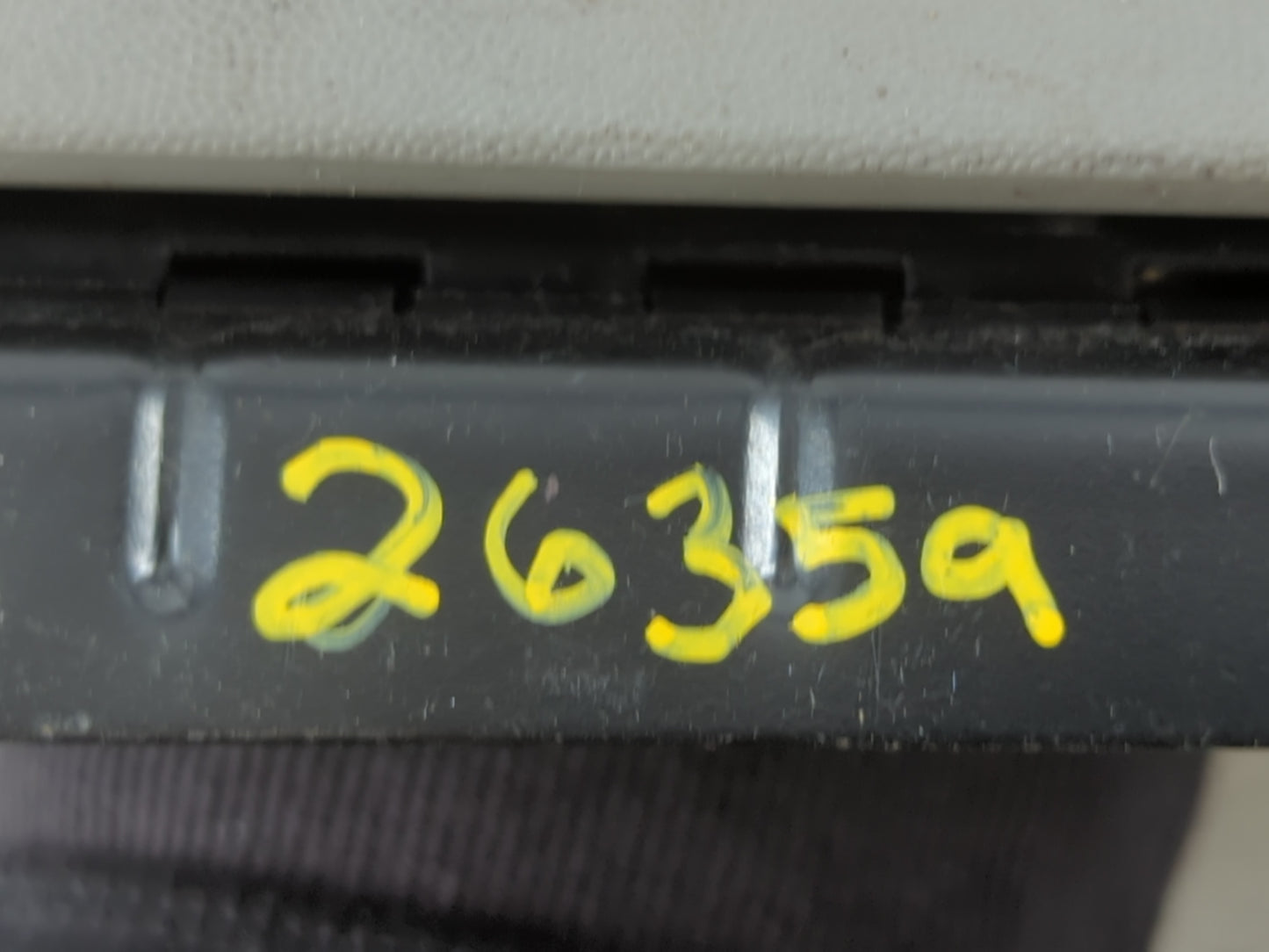 2003 Cadillac Cts Passenger Glove Box Door Storage Compartment 774689 - Oemusedautoparts1.com