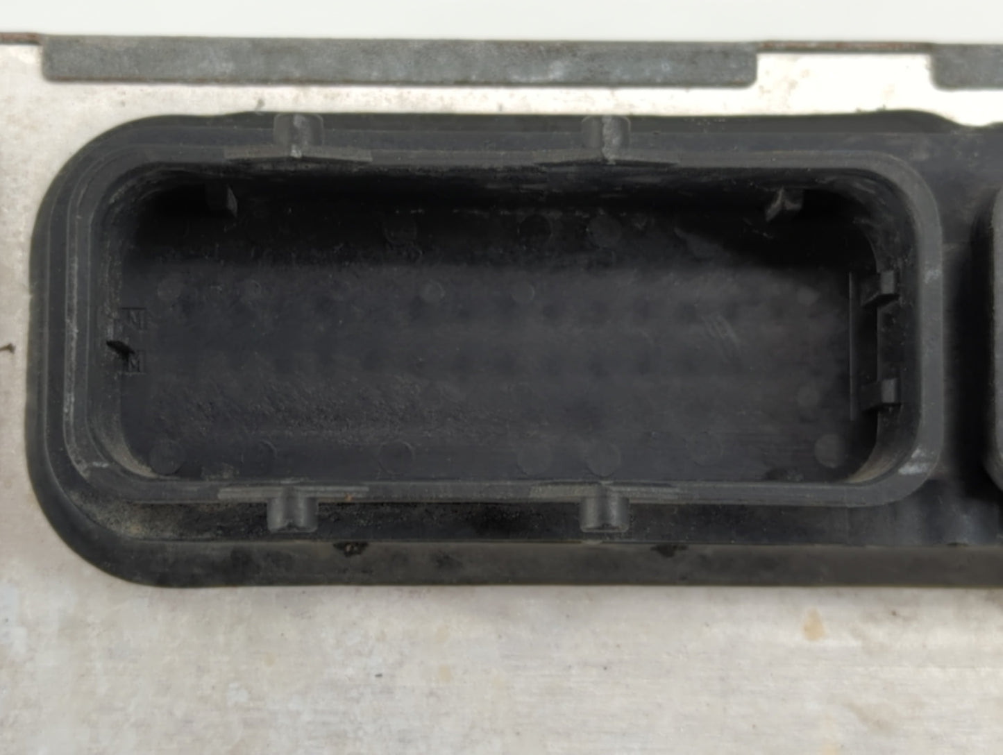 2003-2003 Cadillac Cts Chassis Control Module Ccm Bcm Body Control - Oemusedautoparts1.com