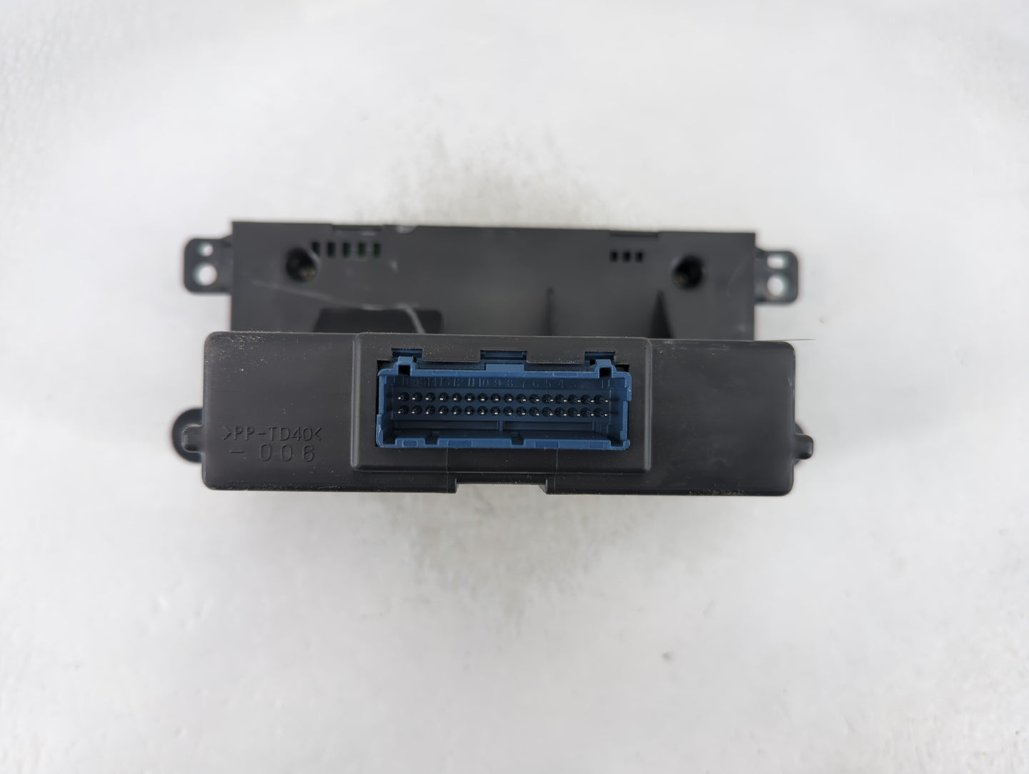 2003-2006 Cadillac Cts Climate Control Module Temperature AC/Heater Replacement P/N:MX237000-1040 25752261 Fits OEM Used Aut