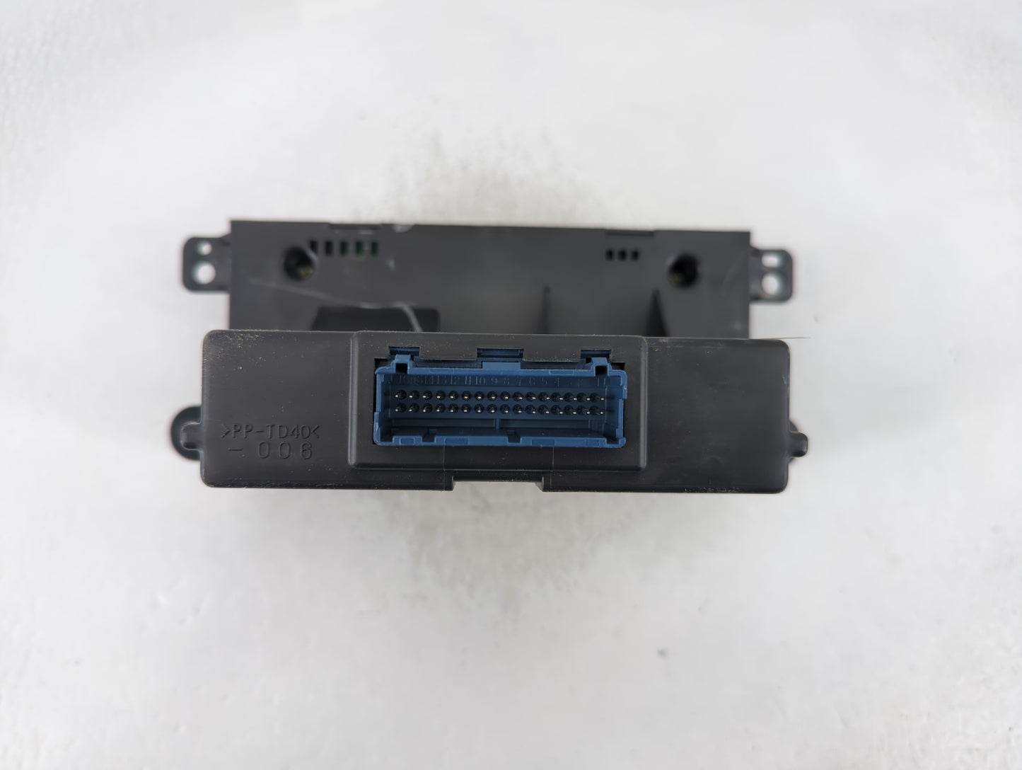 2003-2006 Cadillac Cts Climate Control Module Temperature AC/Heater Replacement P/N:MX237000-1040 25752261 Fits OEM Used Aut