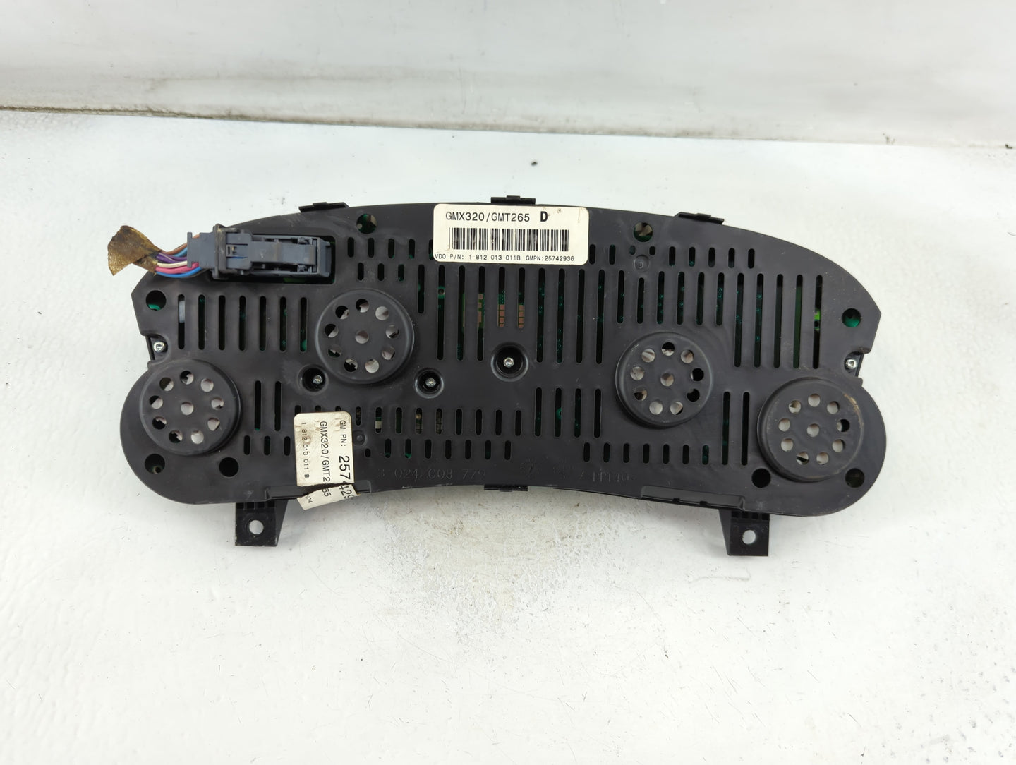 2003 Cadillac Cts Instrument Cluster Speedometer Gauges P/N:1 812 013 011B Fits OEM Used Auto Parts - Oemusedautoparts1.com