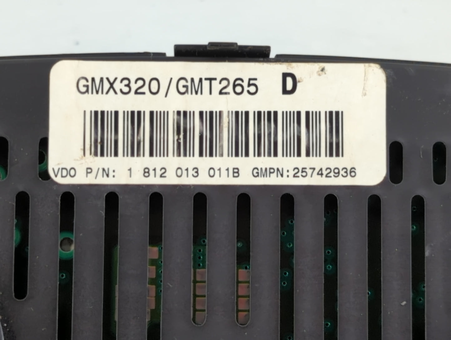 2003 Cadillac Cts Instrument Cluster Speedometer Gauges P/N:1 812 013 011B Fits OEM Used Auto Parts - Oemusedautoparts1.com