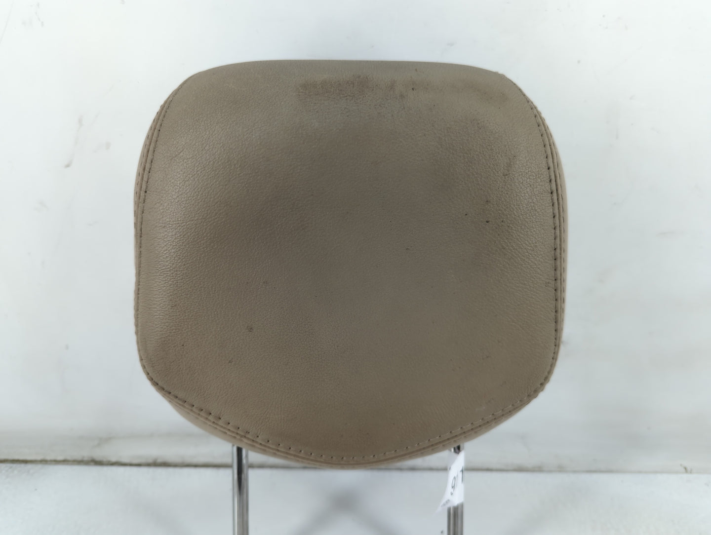 2009 Cadillac Cts Headrest Head Rest Front Driver Passenger Seat Fits OEM Used Auto Parts - Oemusedautoparts1.com