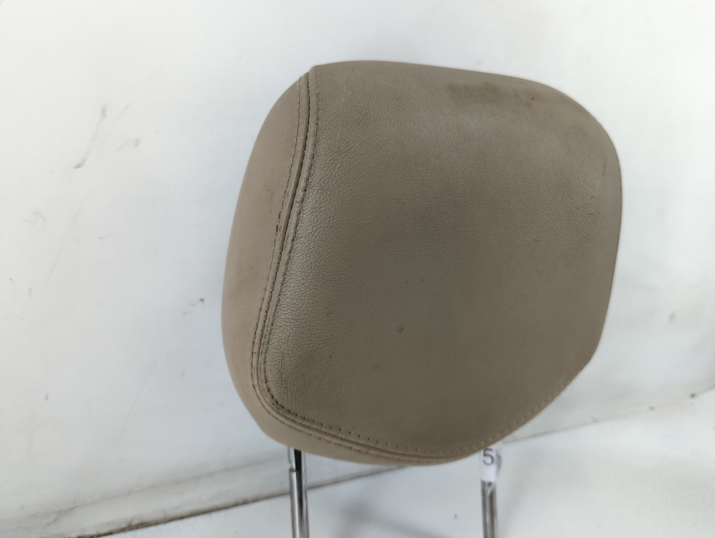 2009 Cadillac Cts Headrest Head Rest Front Driver Passenger Seat Fits OEM Used Auto Parts - Oemusedautoparts1.com