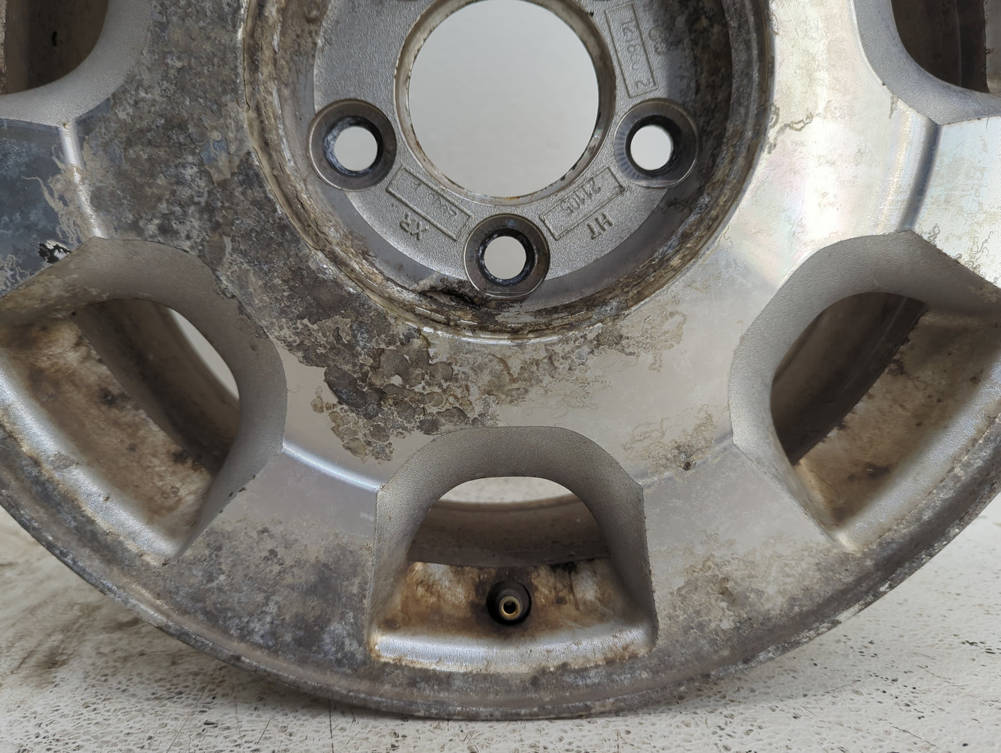 2000-2005 Cadillac Deville Oem Wheel Rim - Oemusedautoparts1.com