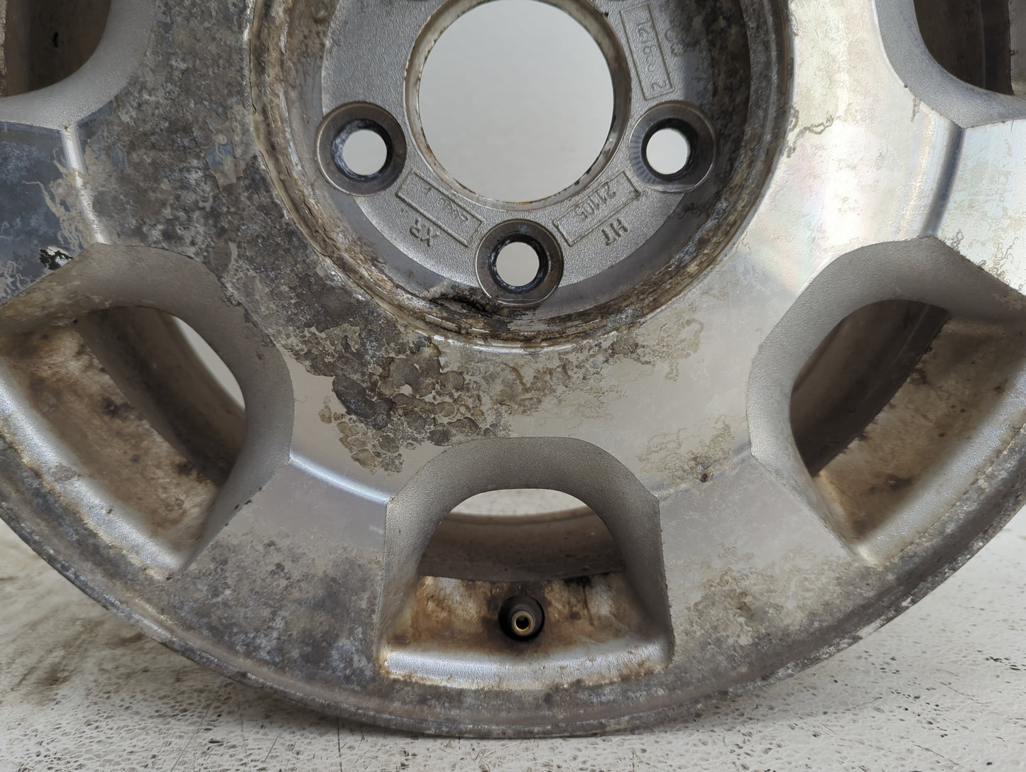 2000-2005 Cadillac Deville Oem Wheel Rim - Oemusedautoparts1.com