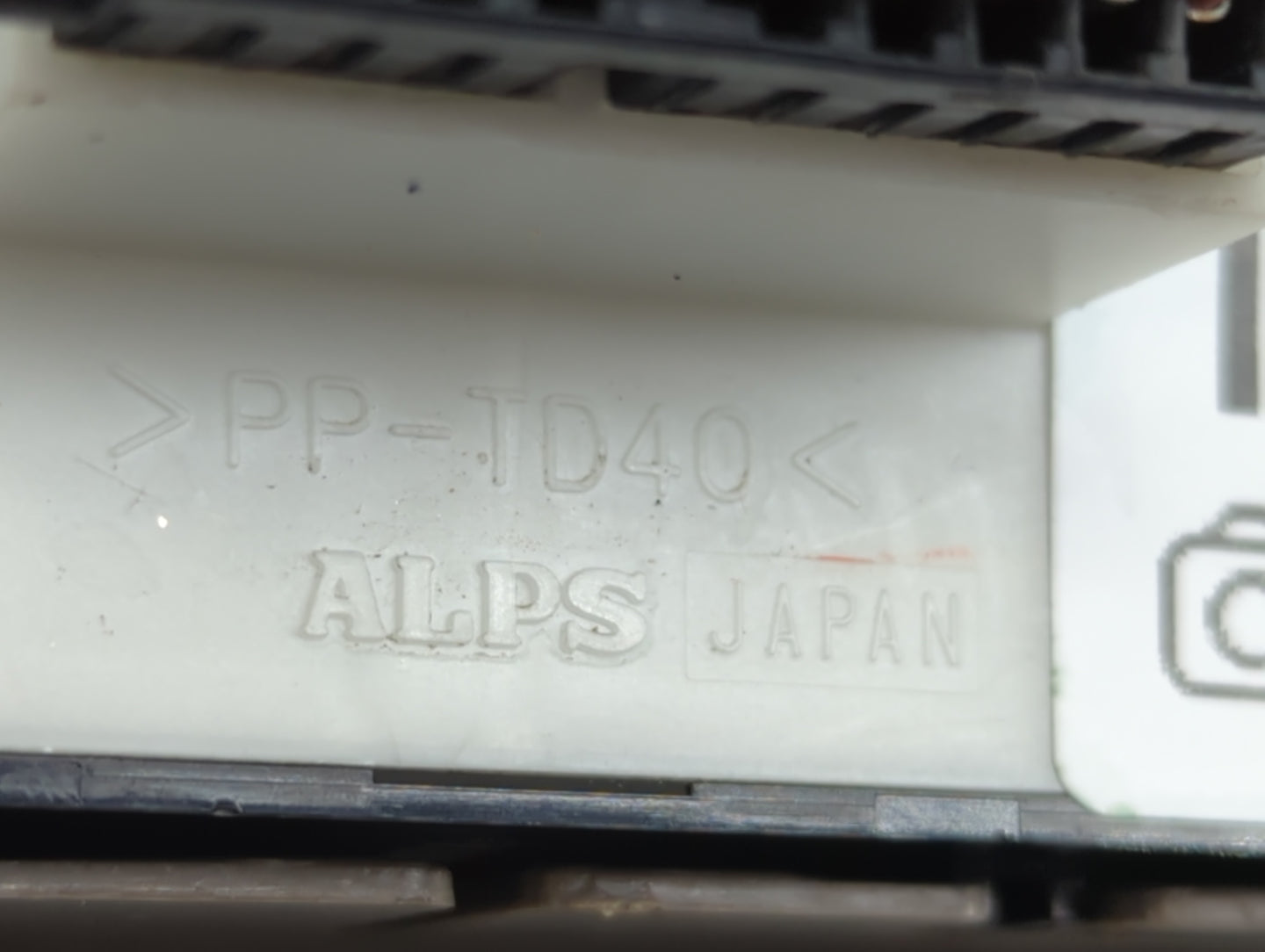 2000-2005 Cadillac Deville Master Power Window Switch Replacement Driver Side Left P/N:PP-TD40 Fits OEM Used Auto Parts - Oe