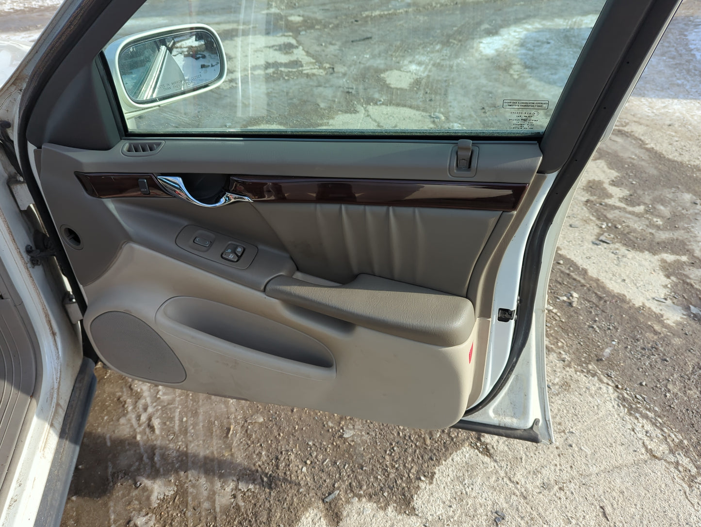 2003 Cadillac Deville Front Right Passenger Interior Door Panel Trim - Oemusedautoparts1.com