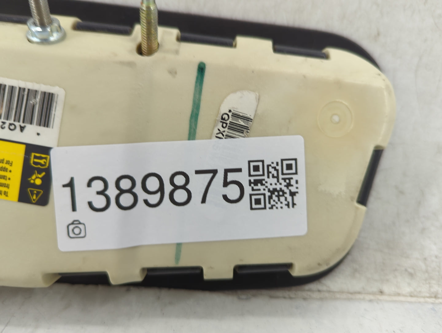 2001-2005 Cadillac Deville Air Bag Driver Left Steering Wheel Mounted Fits Fits 2001 2002 2003 2004 2005 OEM Used Auto Parts