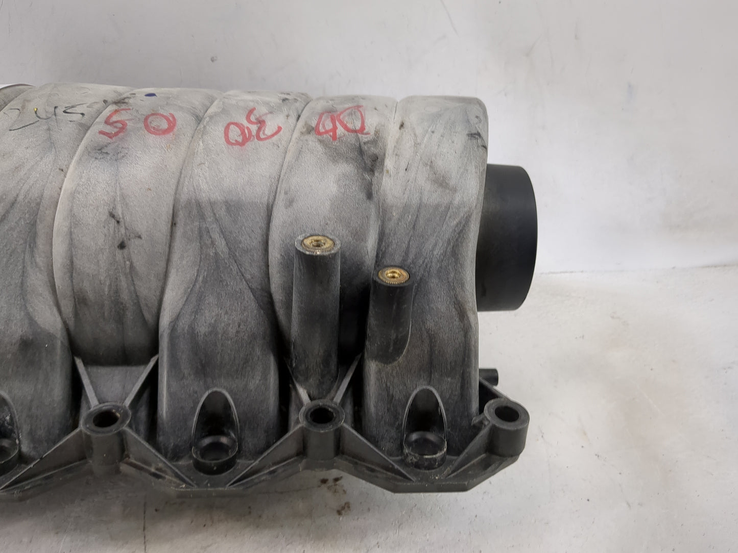 2000-2005 Cadillac Deville Air Intake Manifold P/N:12564772 Fits Fits 2000 2001 2002 2003 2004 2005 2006 2007 2008 2009 2010
