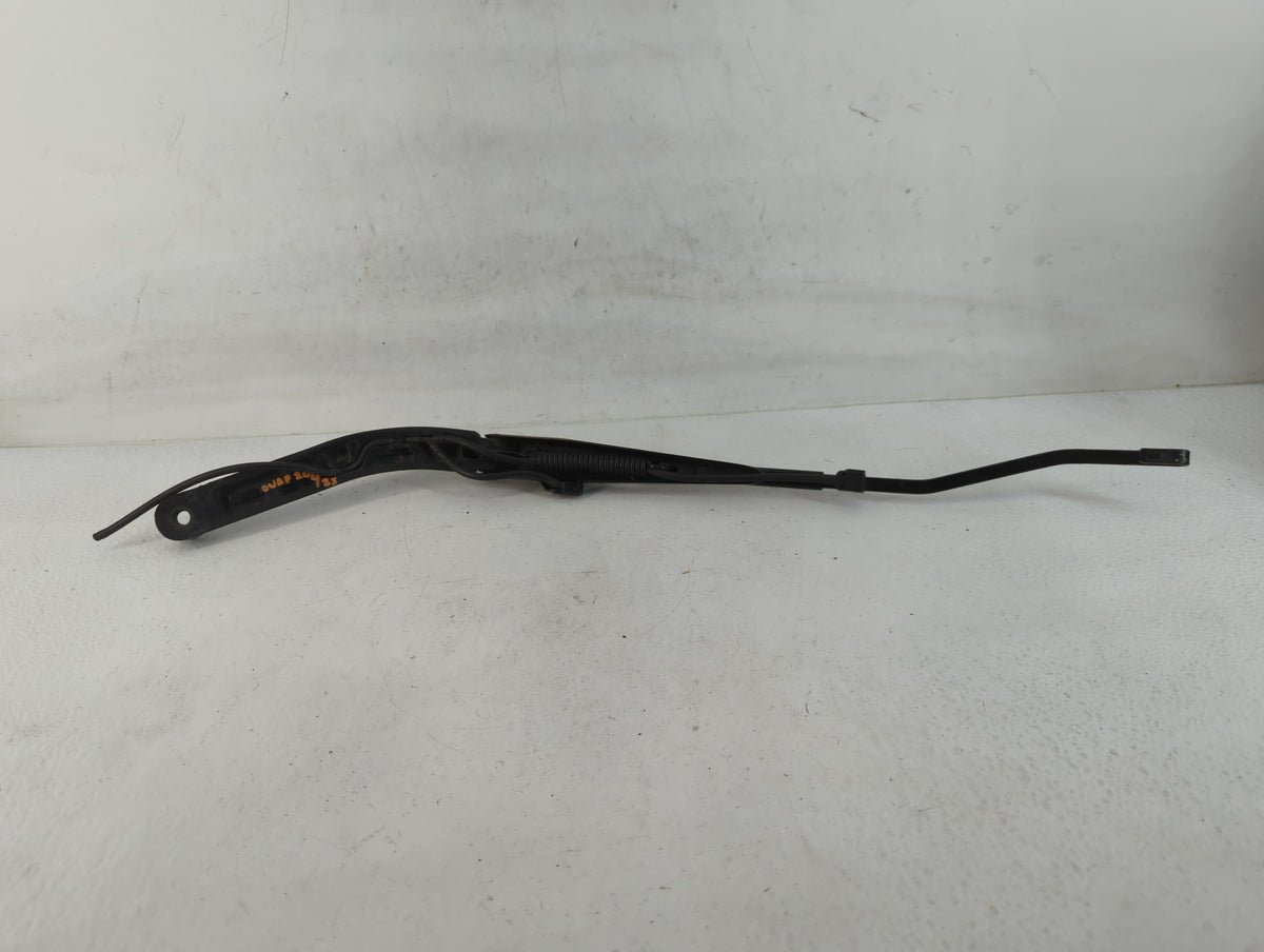 2003 Cadillac Deville Front Drivers Wiper Arm Oem 777959 - Oemusedautoparts1.com