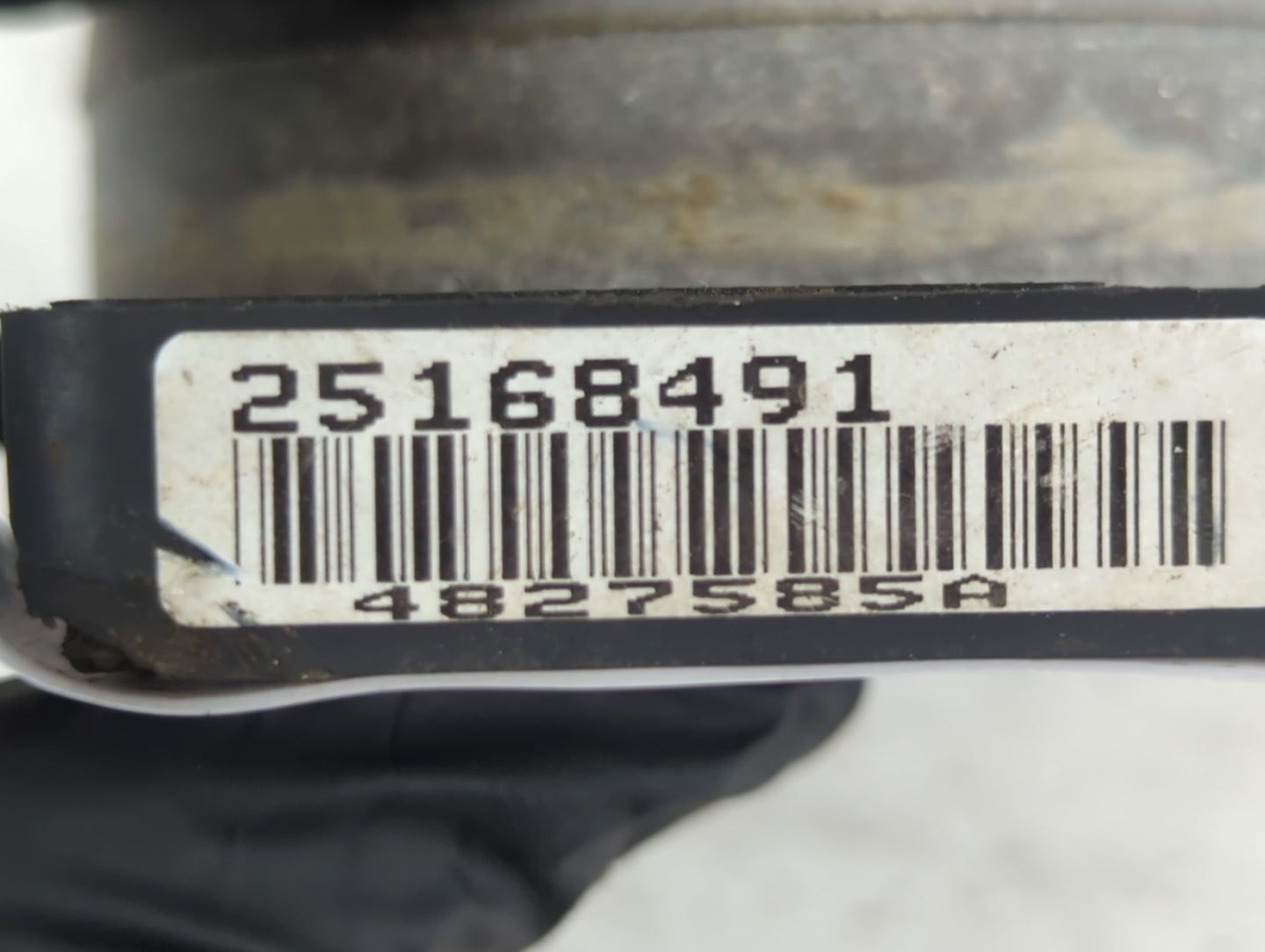 2002-2006 Cadillac Escalade Mass Air Flow Meter Maf - Oemusedautoparts1.com
