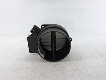 compare product 2002-2006 Cadillac Escalade Mass Air Flow Meter Maf Sensor 661133
