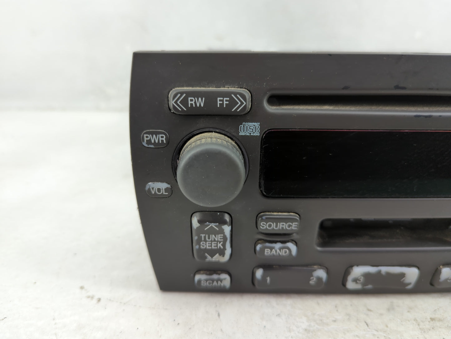 2002-2004 Cadillac Seville Radio AM FM Cd Player Receiver Replacement P/N:25749791 Fits Fits 2002 2003 2004 2005 OEM Used Au