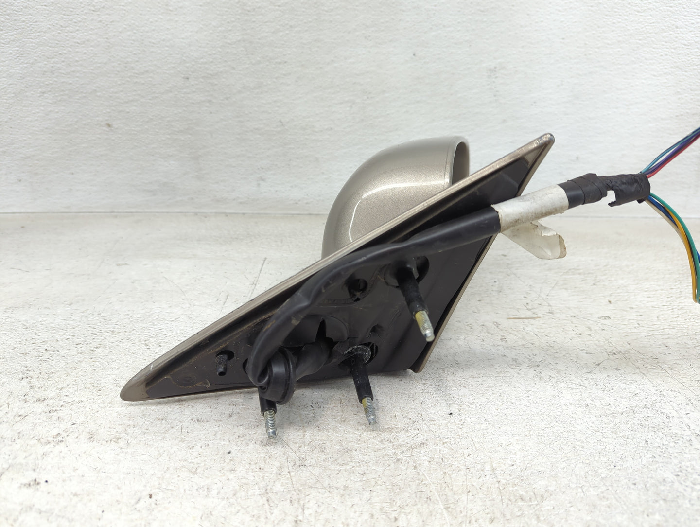 1998-2004 Cadillac Seville Driver Side View Mirror - Left Door Mirror OEM Used - Oemusedautoparts1.com