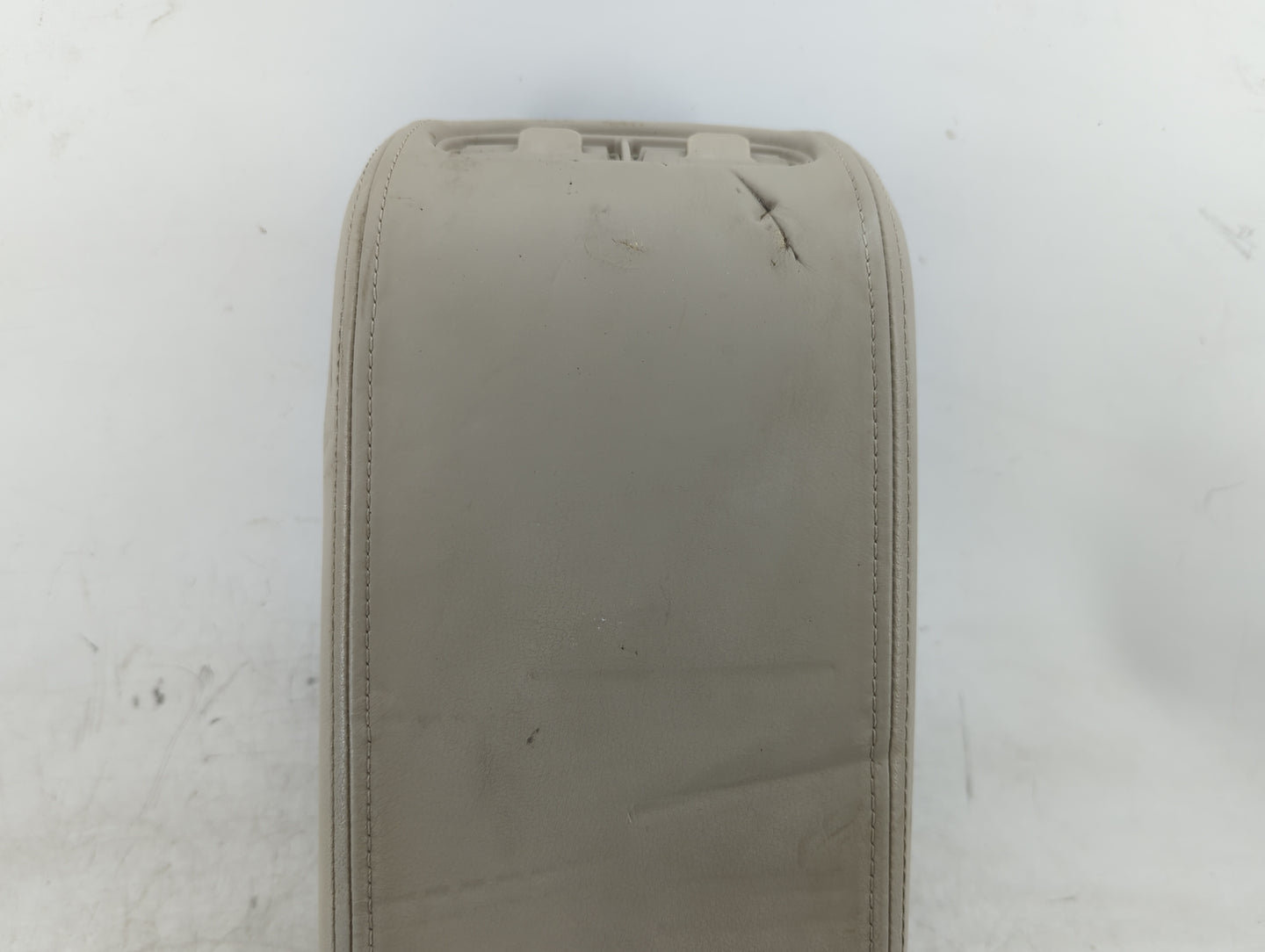 2000-2004 Cadillac Seville Center Console Armrest Cover Lid Fits Fits 2000 2001 2002 2003 2004 2005 OEM Used Auto Parts - Oe