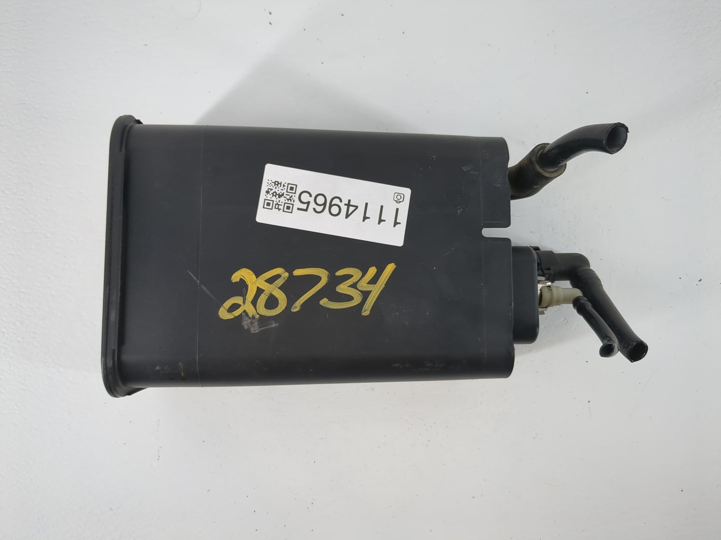 2003 Cadillac Seville Fuel Vapor Charcoal Canister - Oemusedautoparts1.com