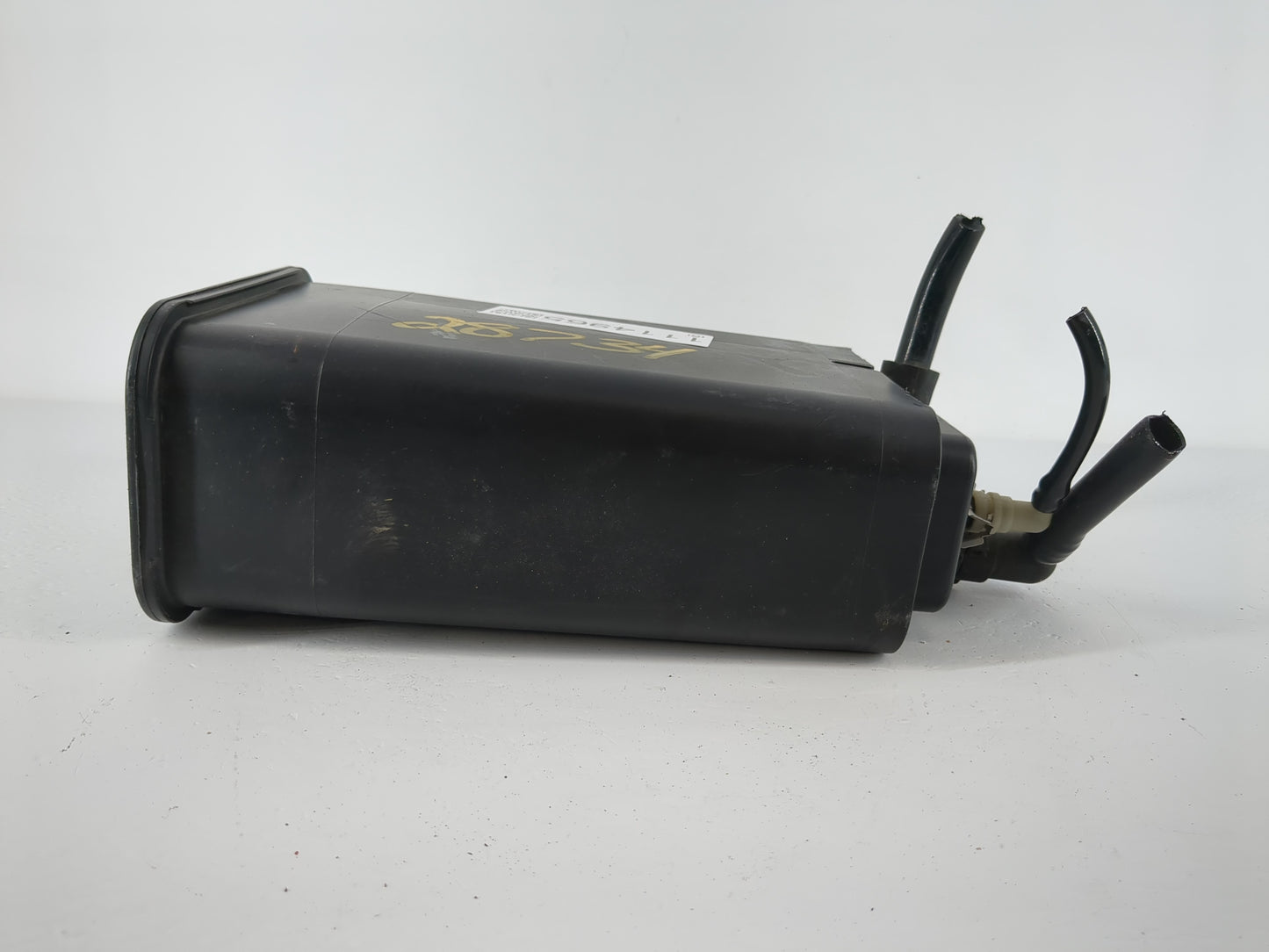 2003 Cadillac Seville Fuel Vapor Charcoal Canister - Oemusedautoparts1.com