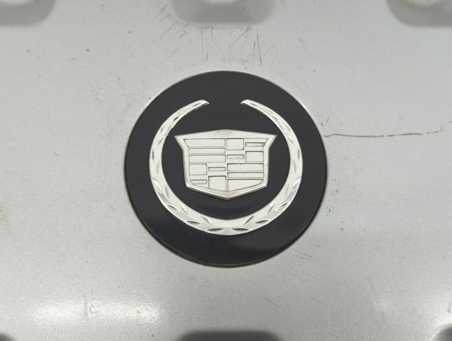 2003 Cadillac Seville Engine Cover - Oemusedautoparts1.com
